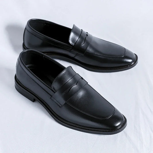 Mocassins en cuir noir pour homme style old money