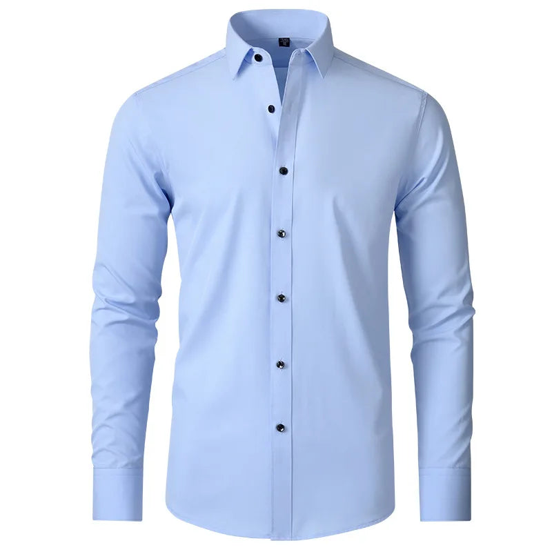 Chemise élégante, bleu ciel, tissu souple et respirant, idéale pour une tenue professionnelle ou casual chic.