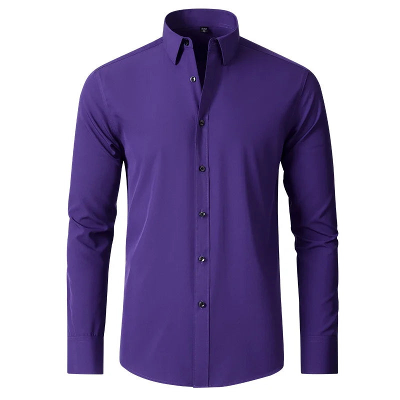 Chemise sans couture, violet profond, coupe ajustée, tissu doux et extensible, parfaite pour un look habillé ou décontracté.