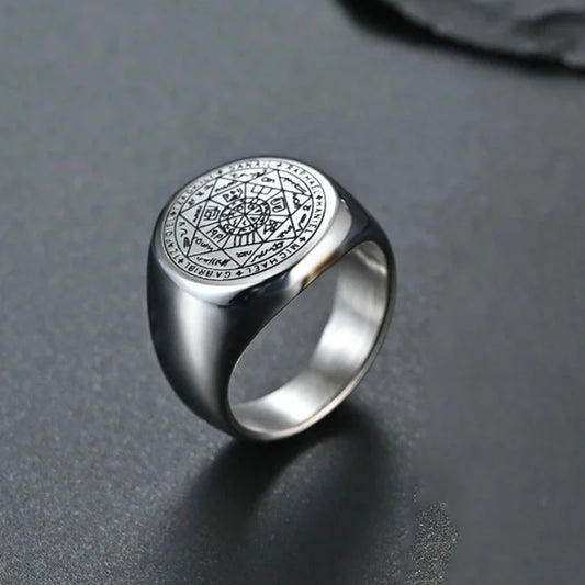 Bague chevalière en acier inoxydable, mystique en métal argenté, symbole de protection et puissance divine.