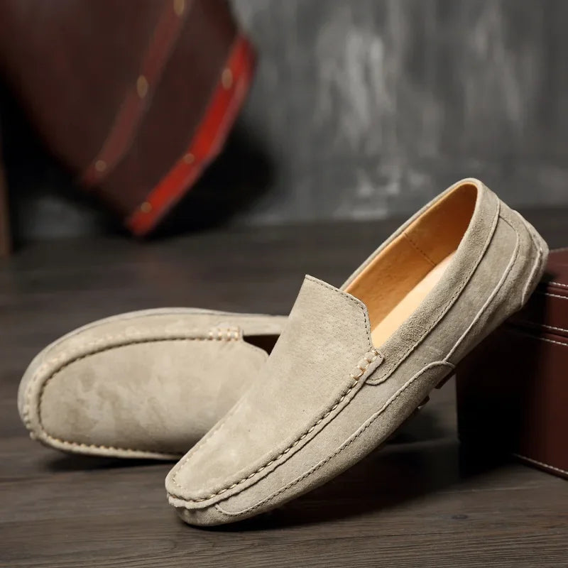 Mocassins en daim beige pour homme, chaussures bateau faites main, à enfiler, style décontracté chic