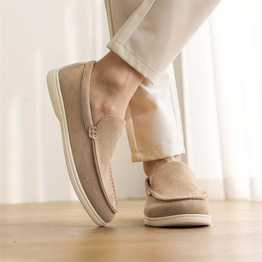 Mocassins beige en daim véritable, confort et raffinement