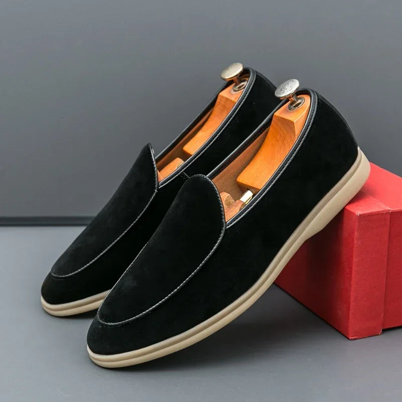 Mocassins plats en daim de vache pour homme style old money