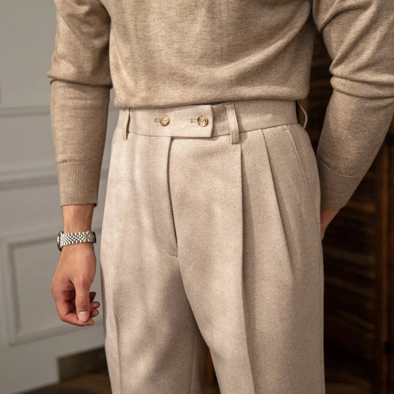 Pantalon beige BEAUREGARD en laine, matière douce et respirante, parfait pour toute saison