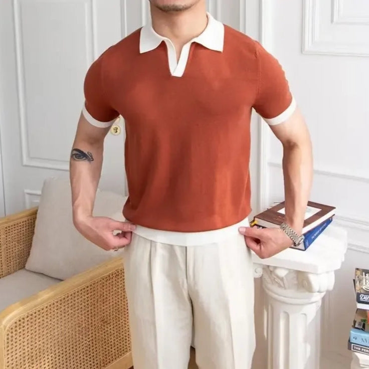 Polo slim marron à col blanc pour homme, look old money