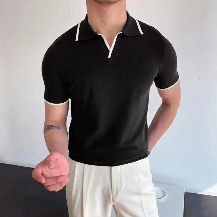 Polo slim fit en laine noir homme, élégance à l'anglaise, parfait pour un look sophistiqué.