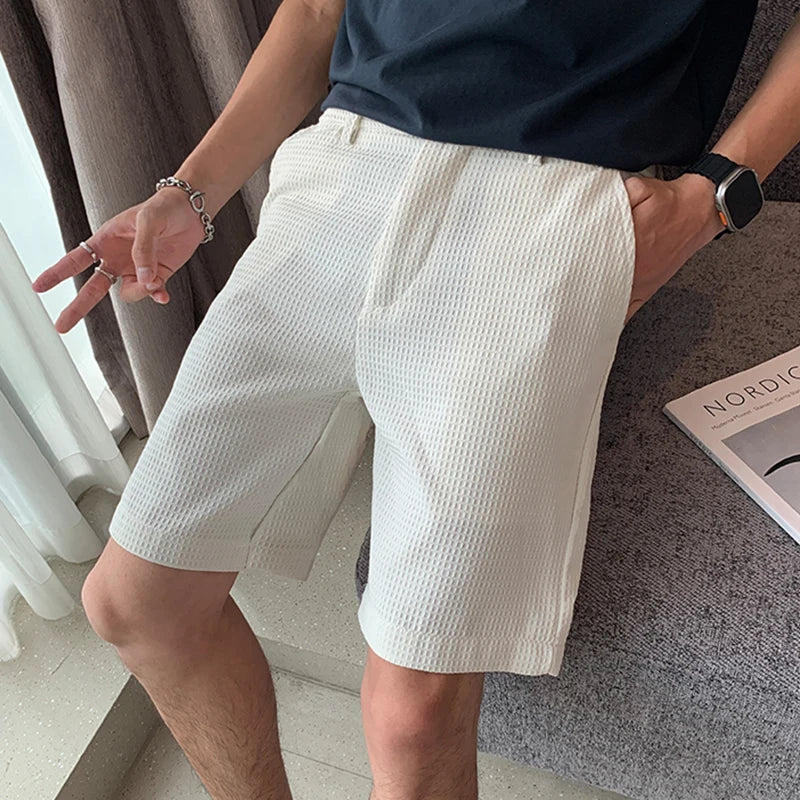 Short BASIL homme blanc cassé – Short habillé en tissu gaufré léger, coupe droite chic et naturelle, inspiration estivale Old Money