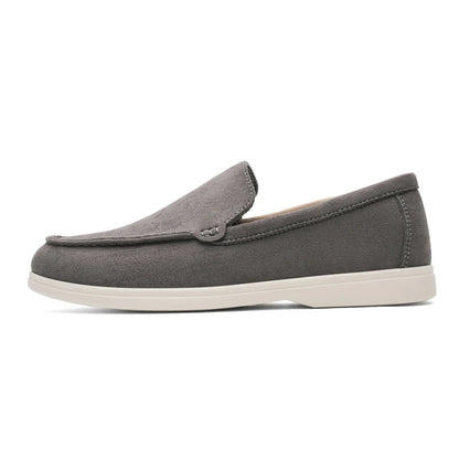 Mocassins gris en daim haut de gamme, pour un look old money