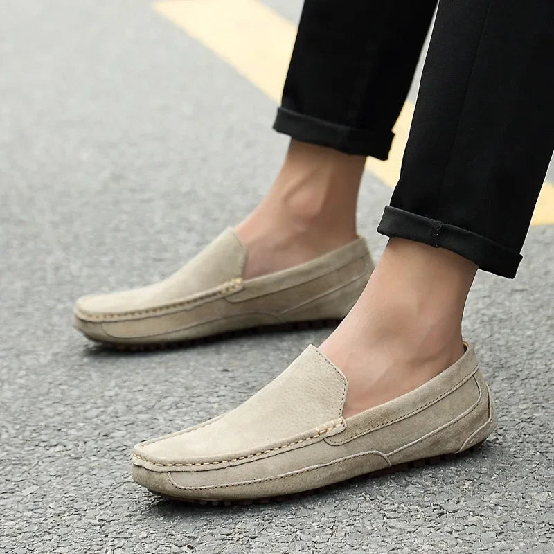 Mocassins en daim beige pour homme, chaussures bateau faites main, à enfiler, style décontracté chic, style old money