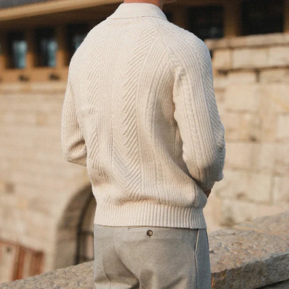 Pull LUCIAN beige en laine avec texture raffinée, col boutonné, conçu pour une allure décontractée et élégante