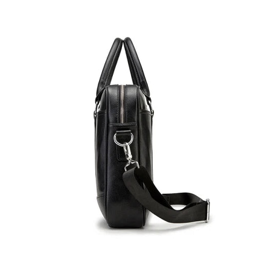 Porte-documents de profil en cuir noir haut de gamme, accessoire sophistiqué pour hommes d’affaires